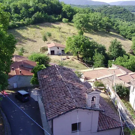 Casetta Con Camino Per Pellegrini E Camminatori